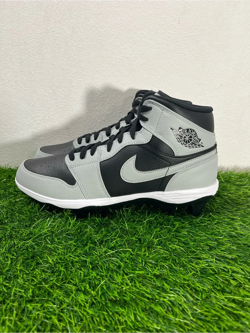 Mens Size 10 Nike Air Jordan 1 Mid TD Shadow Black Grey Football FJ6805 002